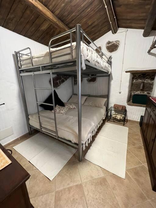 Muristene Pozzo Santa Cristina Paulilatino Экстерьер фото